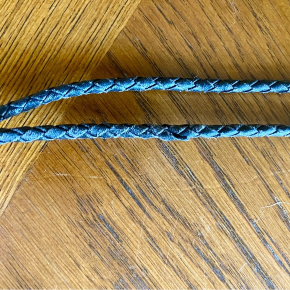 Bolo Tie Buffalo Pewter EGE 1989 Stamped Slide Black Leather Silver Tone Pewter - Picture 7 of 14